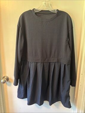 Casual Navy Mini Dress with Pleated Skirt